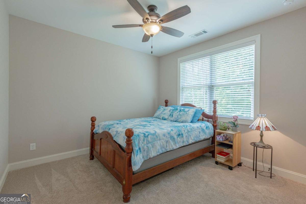 319 Beaconsfield Drive Sharpsburg - 43