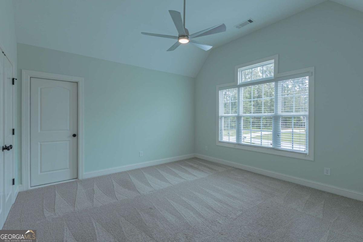 319 Beaconsfield Drive Sharpsburg - 47