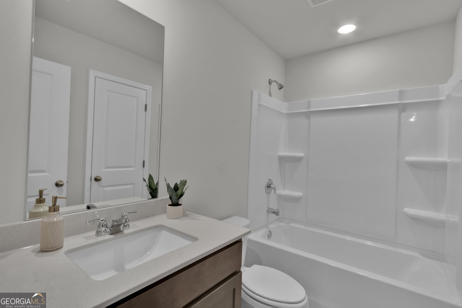2766 Aralynn Way College Park - 5
