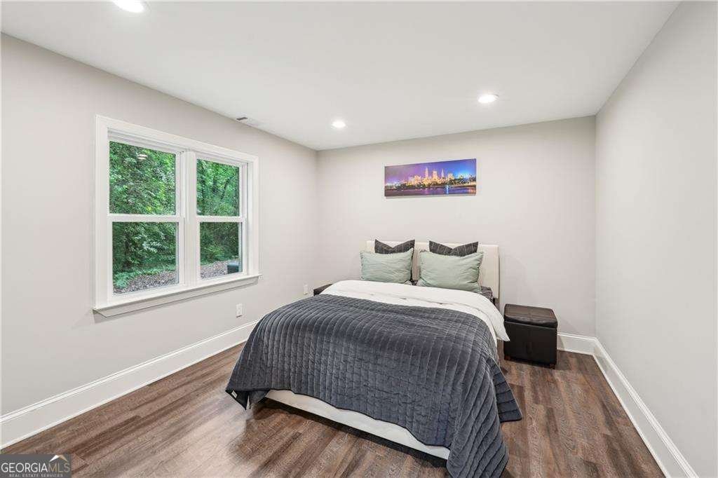 3851 Glenhurst Drive Smyrna - 34
