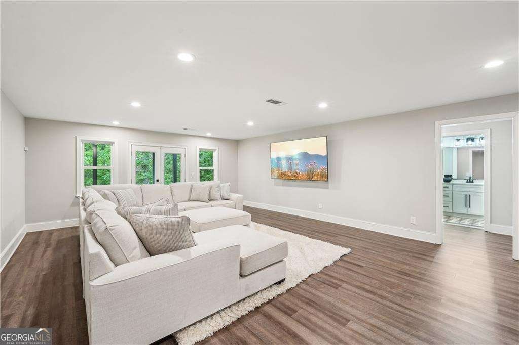 3851 Glenhurst Drive Smyrna - 38