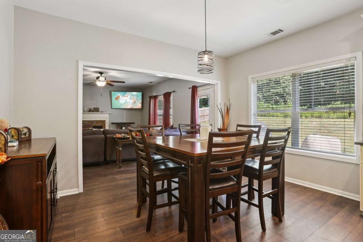 4751 Crinklepoint Court Douglasville - 11