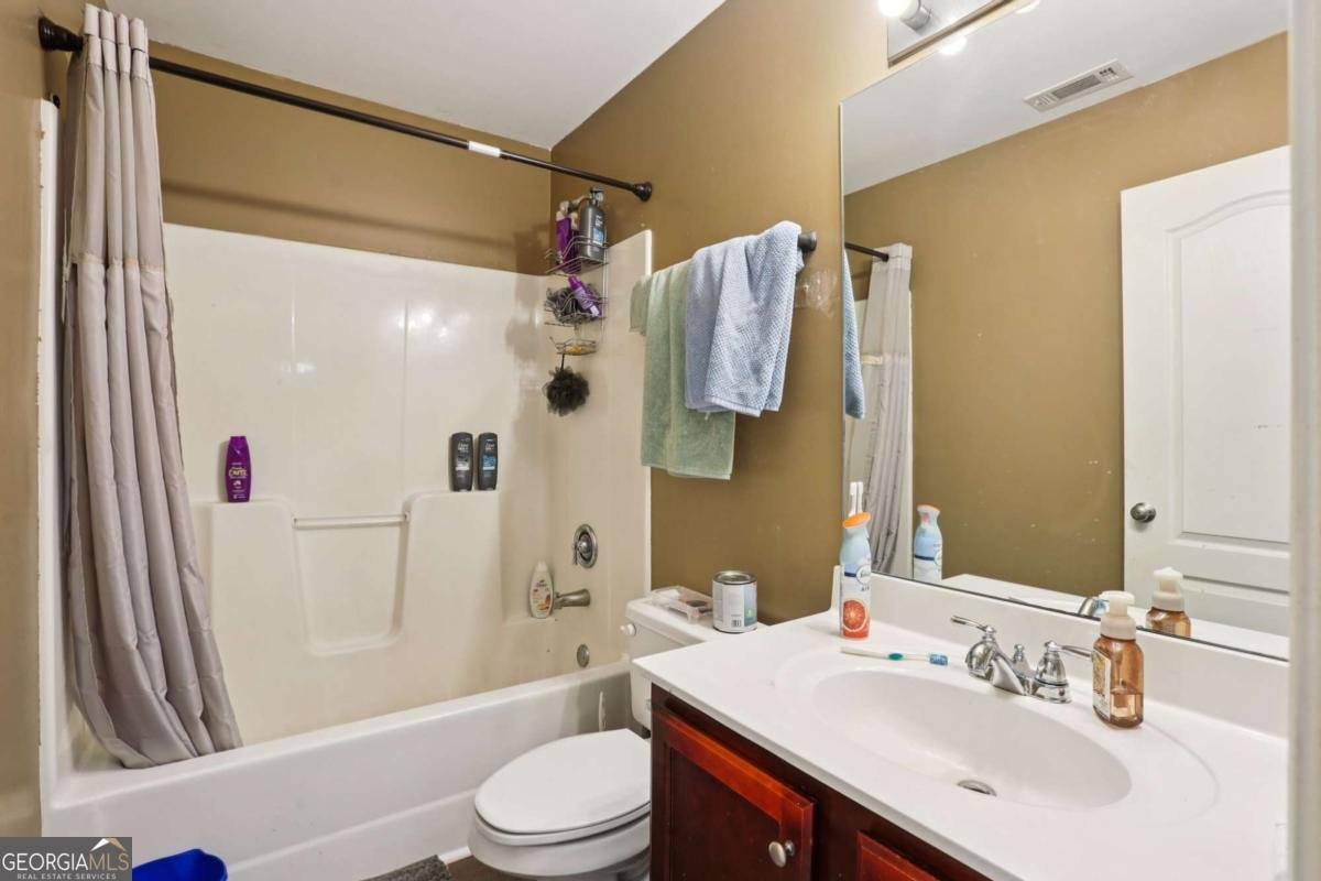 4751 Crinklepoint Court Douglasville - 23