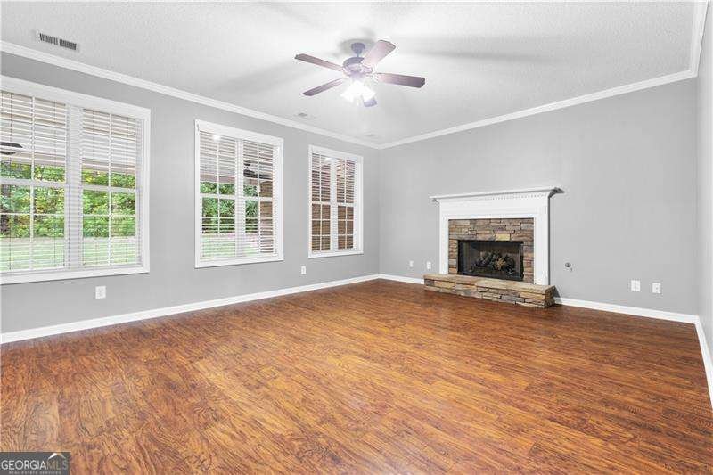 310 PERSIMMON Drive Sharpsburg - 14