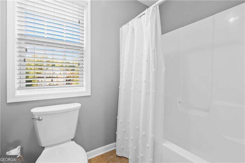 310 PERSIMMON Drive Sharpsburg - 23