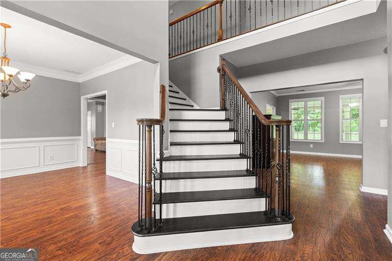 310 PERSIMMON Drive Sharpsburg - 6