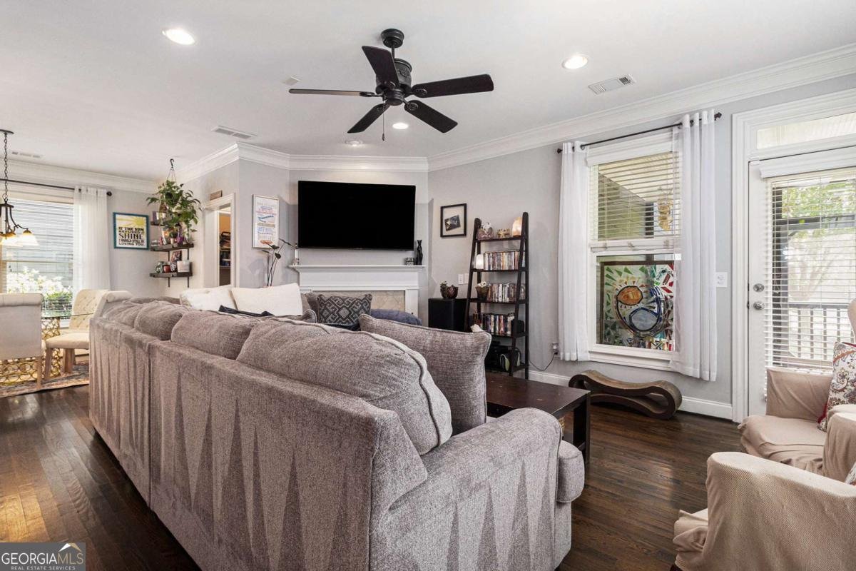 1647 Dupont Commons Drive Atlanta - 13