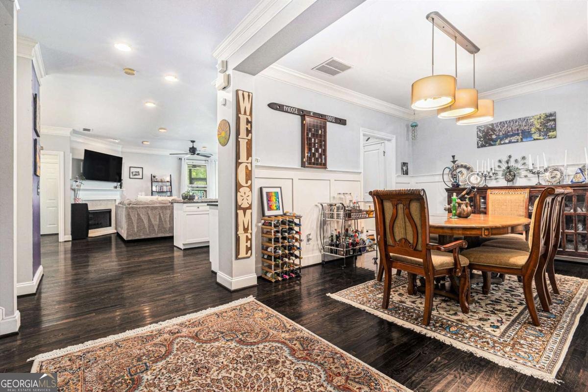 1647 Dupont Commons Drive Atlanta - 7