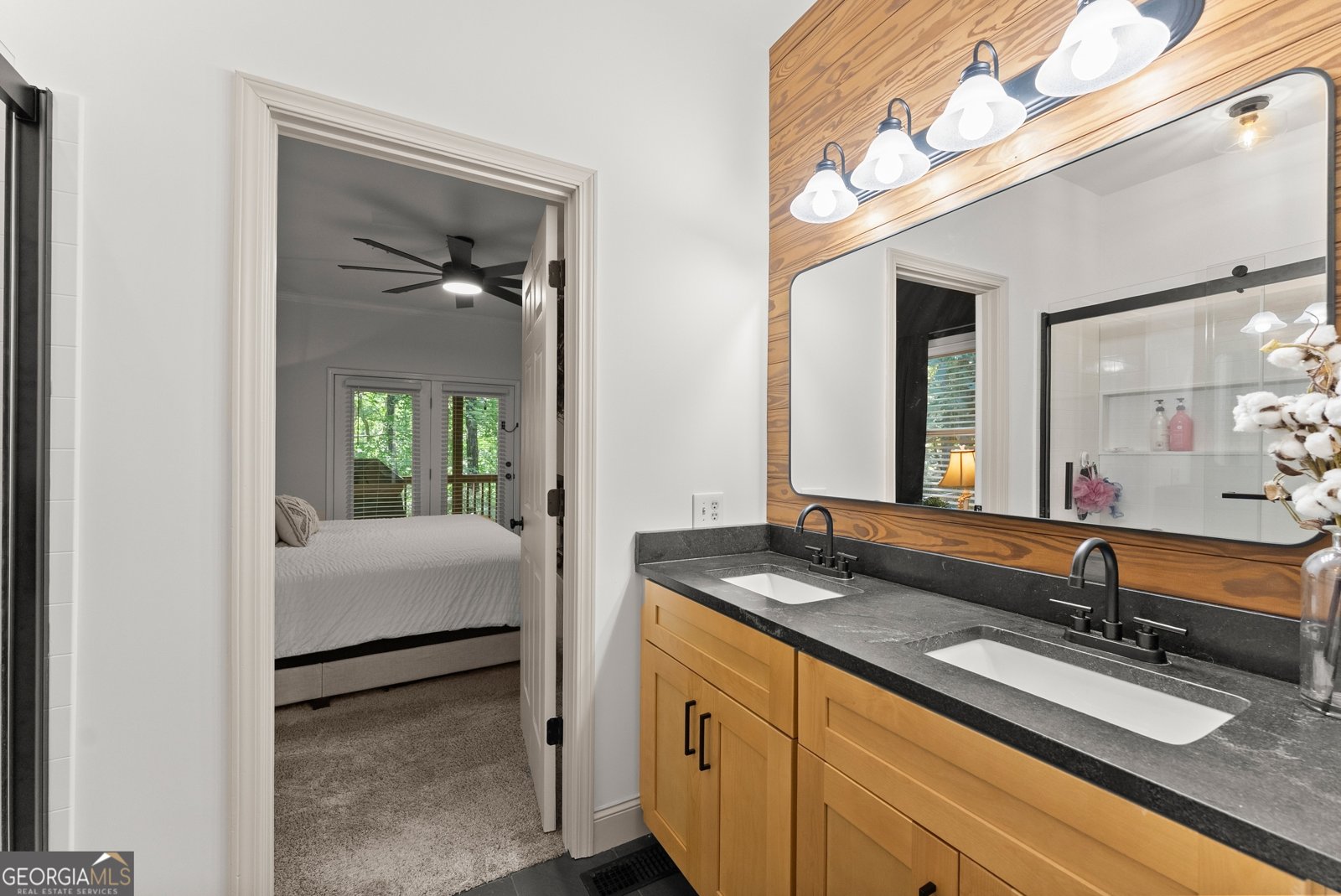 136 Cameron Point Cleveland - 20