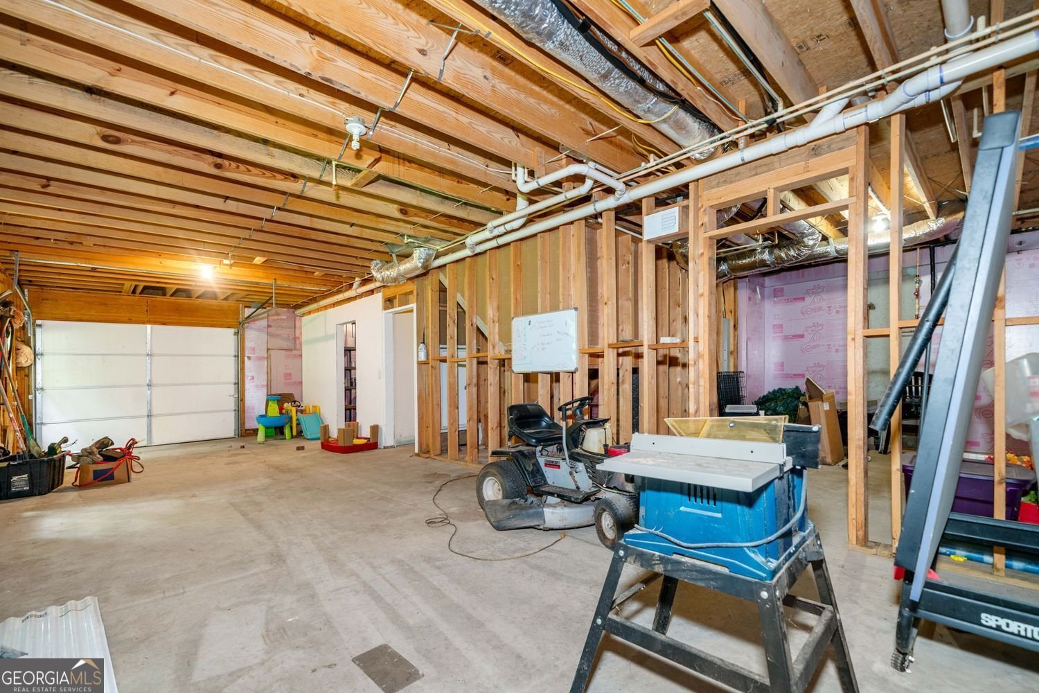 100 Oakwind Parkway Canton - 36