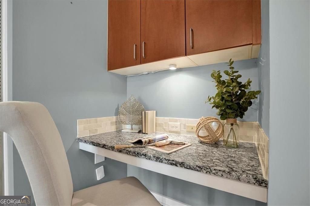 943 Peachtree Street Atlanta - 12