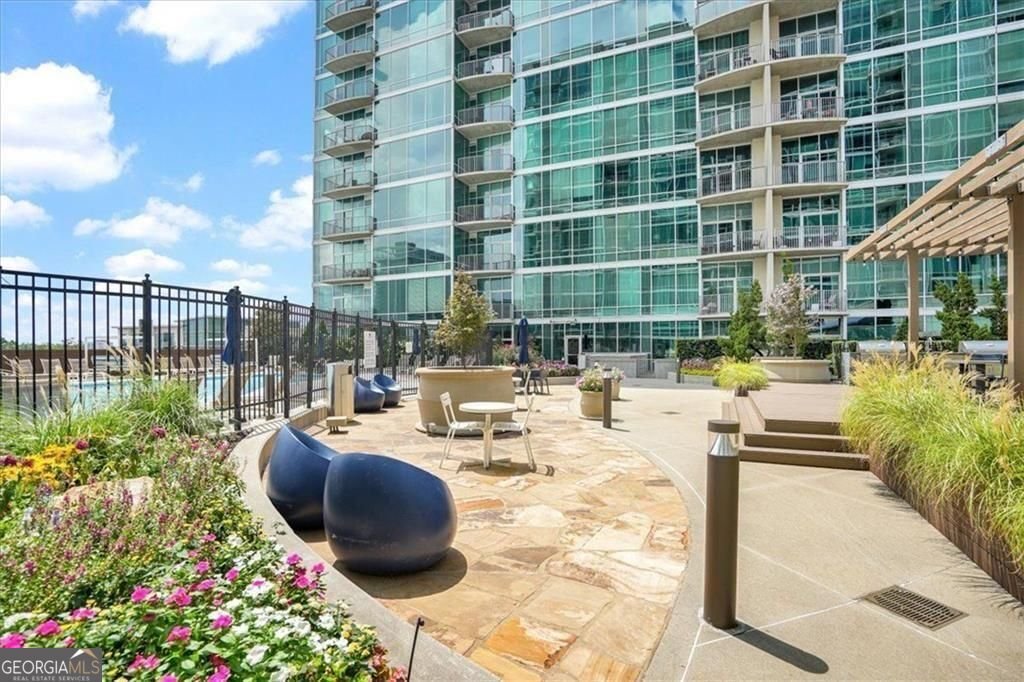 943 Peachtree Street Atlanta - 17