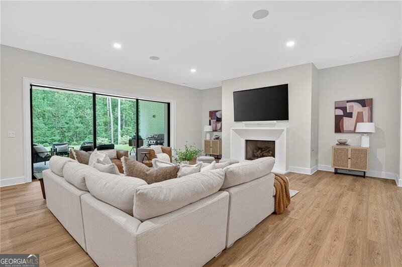 135 Von Lake Drive Alpharetta - 39