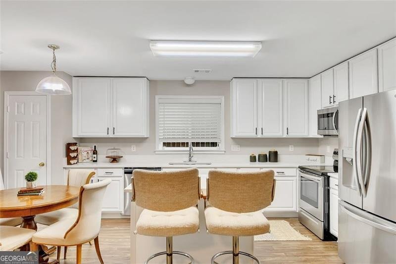 205 SILVER SPRING Street Dallas - 11