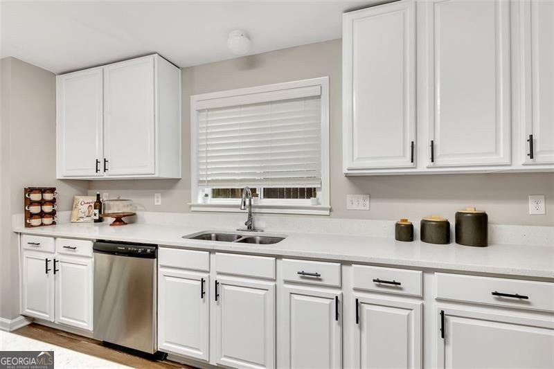 205 SILVER SPRING Street Dallas - 13