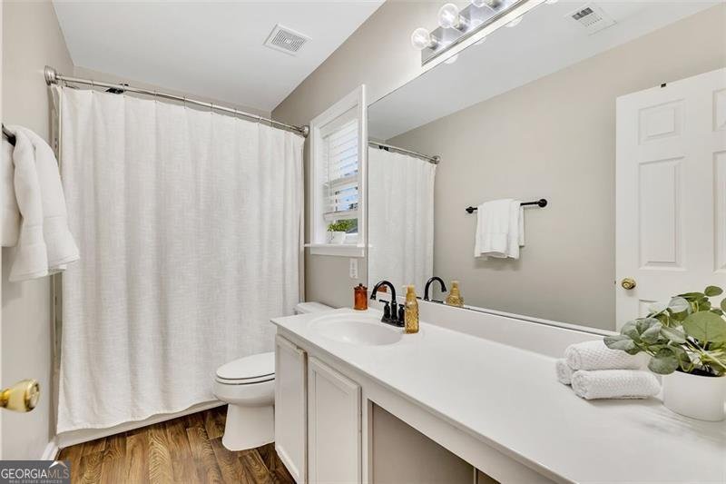 205 SILVER SPRING Street Dallas - 22