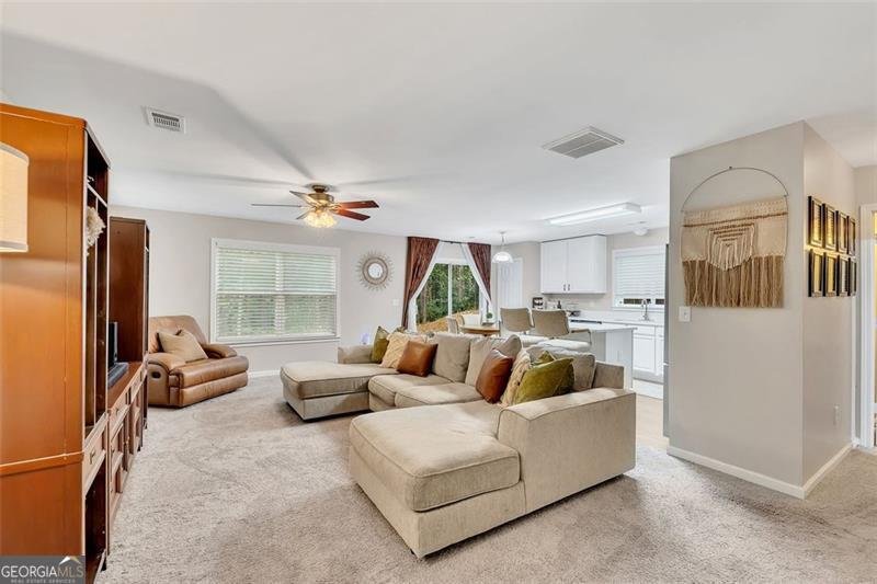 205 SILVER SPRING Street Dallas - 6