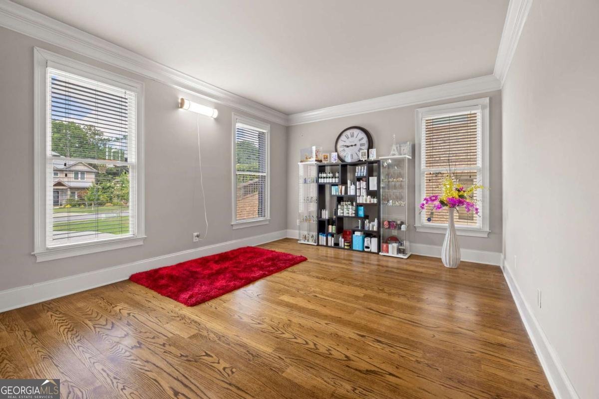 585 Settles Brook Court Suwanee - 8