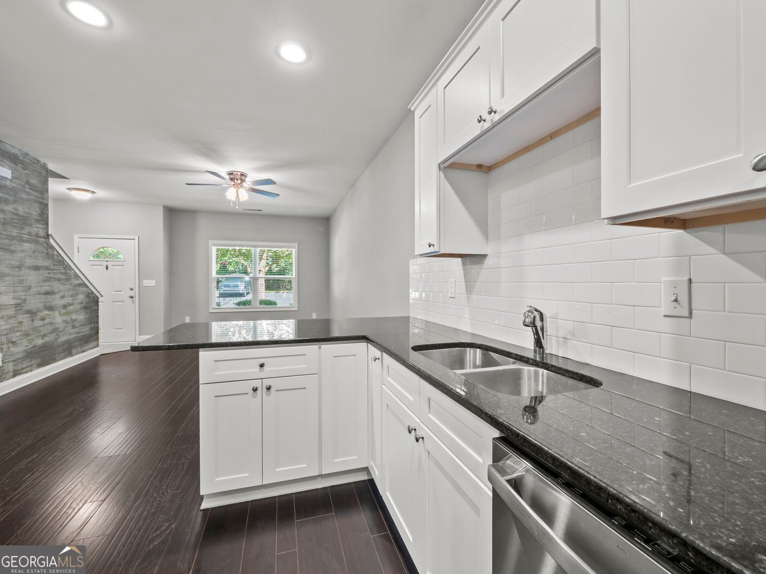 1270 Binghampton Circle Circle Bogart - 5