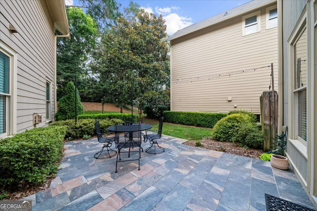 1071 Davis Circle Atlanta - 48