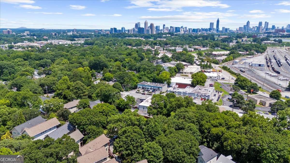 1071 Davis Circle Atlanta - 58