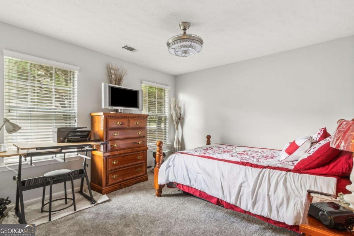 4060 Crescent Walk Lane Suwanee - 17