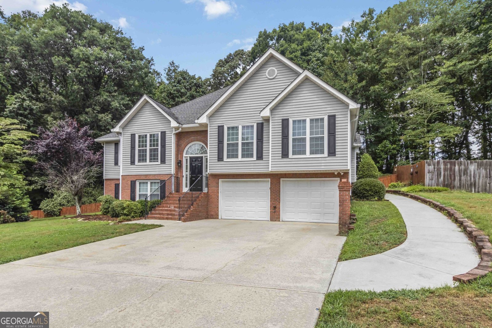 556 Wine Cluster Court Grayson - 2