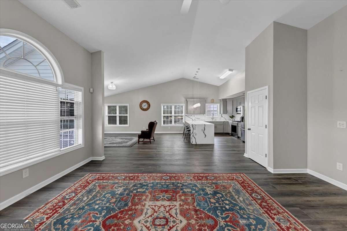 186 April Ridge Lane Lawrenceville - 16
