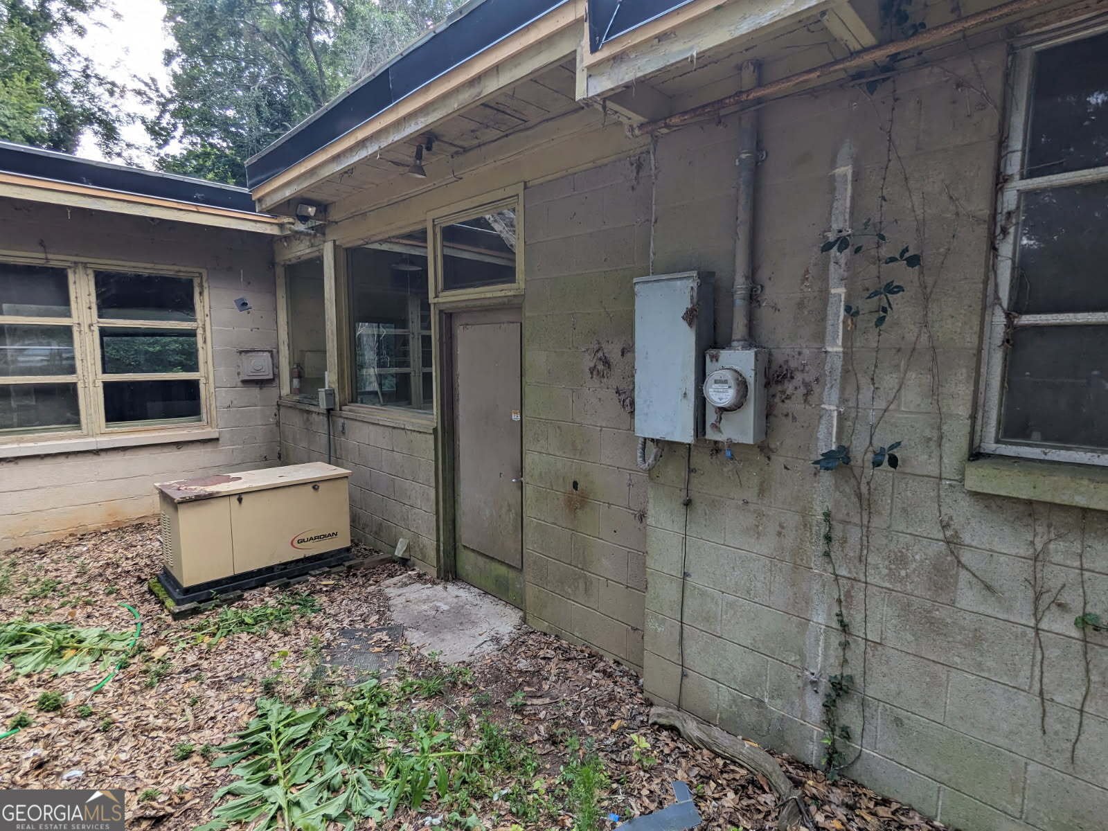 1831 Upper River Road Macon - 16