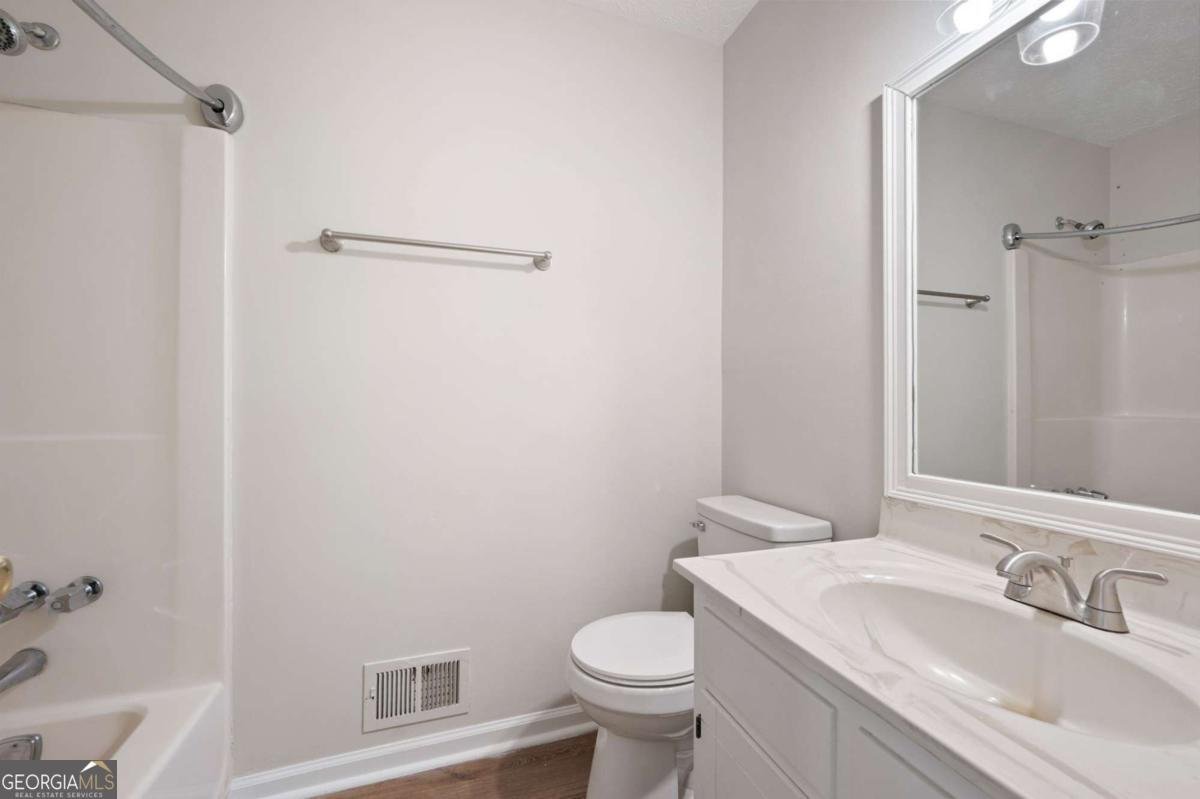 6040 STONE WOOD Drive Kennesaw - 16