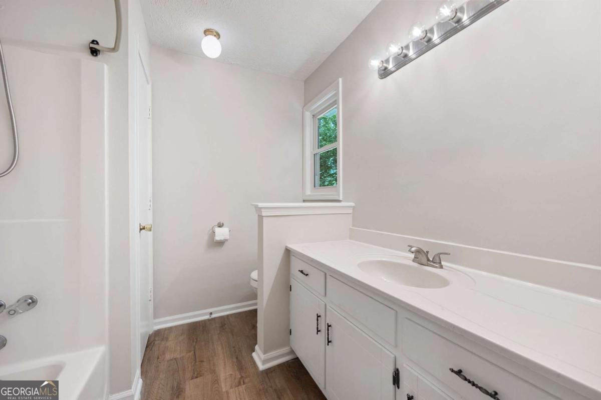 6040 STONE WOOD Drive Kennesaw - 20