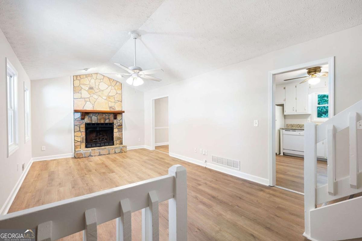6040 STONE WOOD Drive Kennesaw - 5
