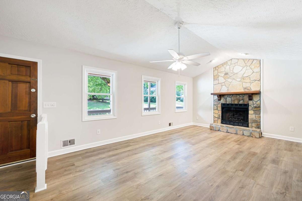 6040 STONE WOOD Drive Kennesaw - 6
