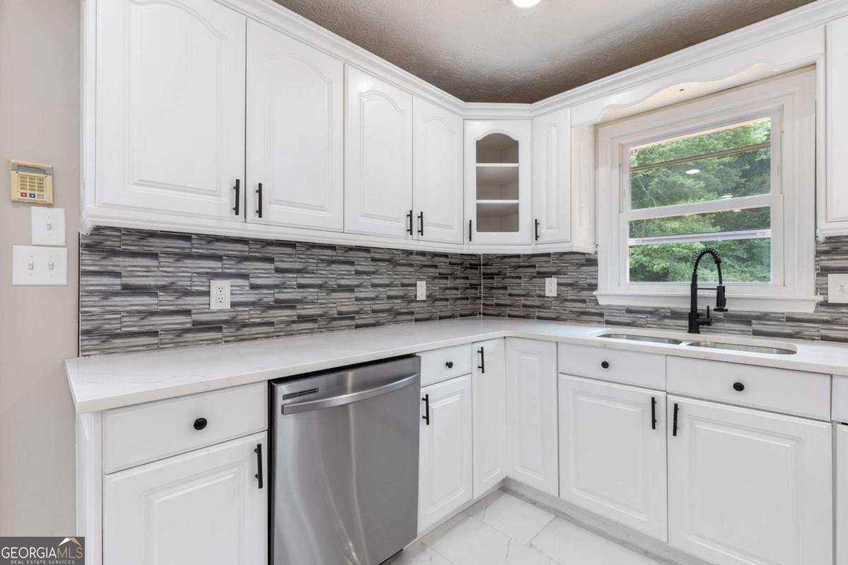 2531 Falcon Ridge Drive Grayson - 11
