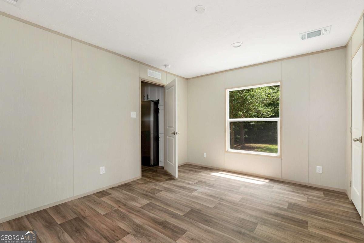 110 Oakwood Road Lavonia - 27