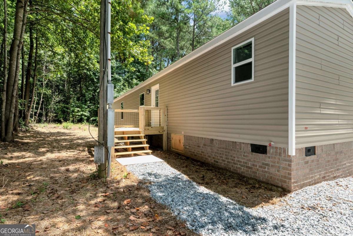 110 Oakwood Road Lavonia - 36