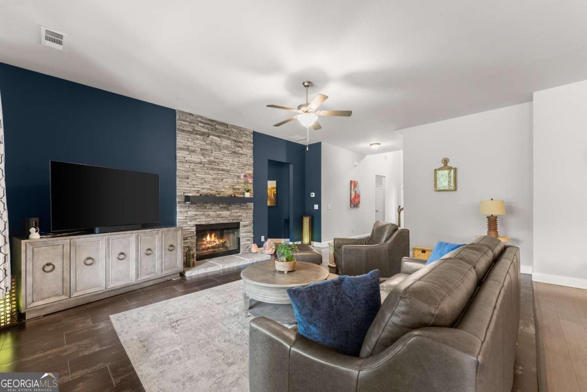 6619 Blue Cove Drive Flowery Branch - 10