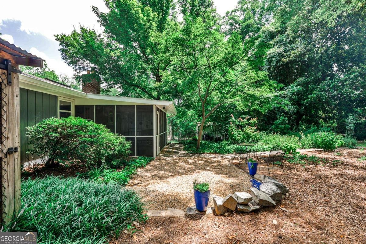 1116 Rogers Street Clarkston - 27