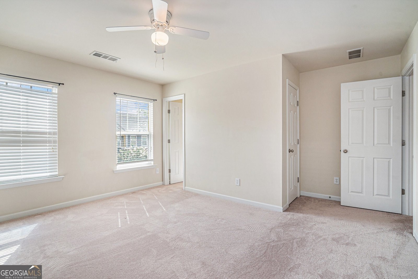 818 Arbor Gate Lane Lawrenceville - 24