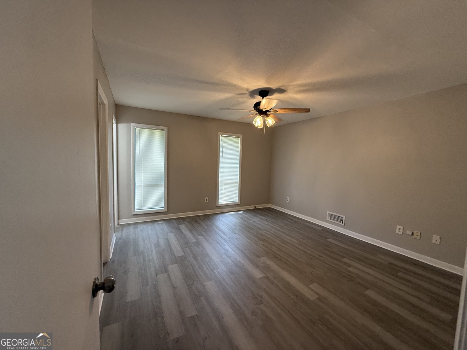 907 Strawberry Court Ellenwood - 24