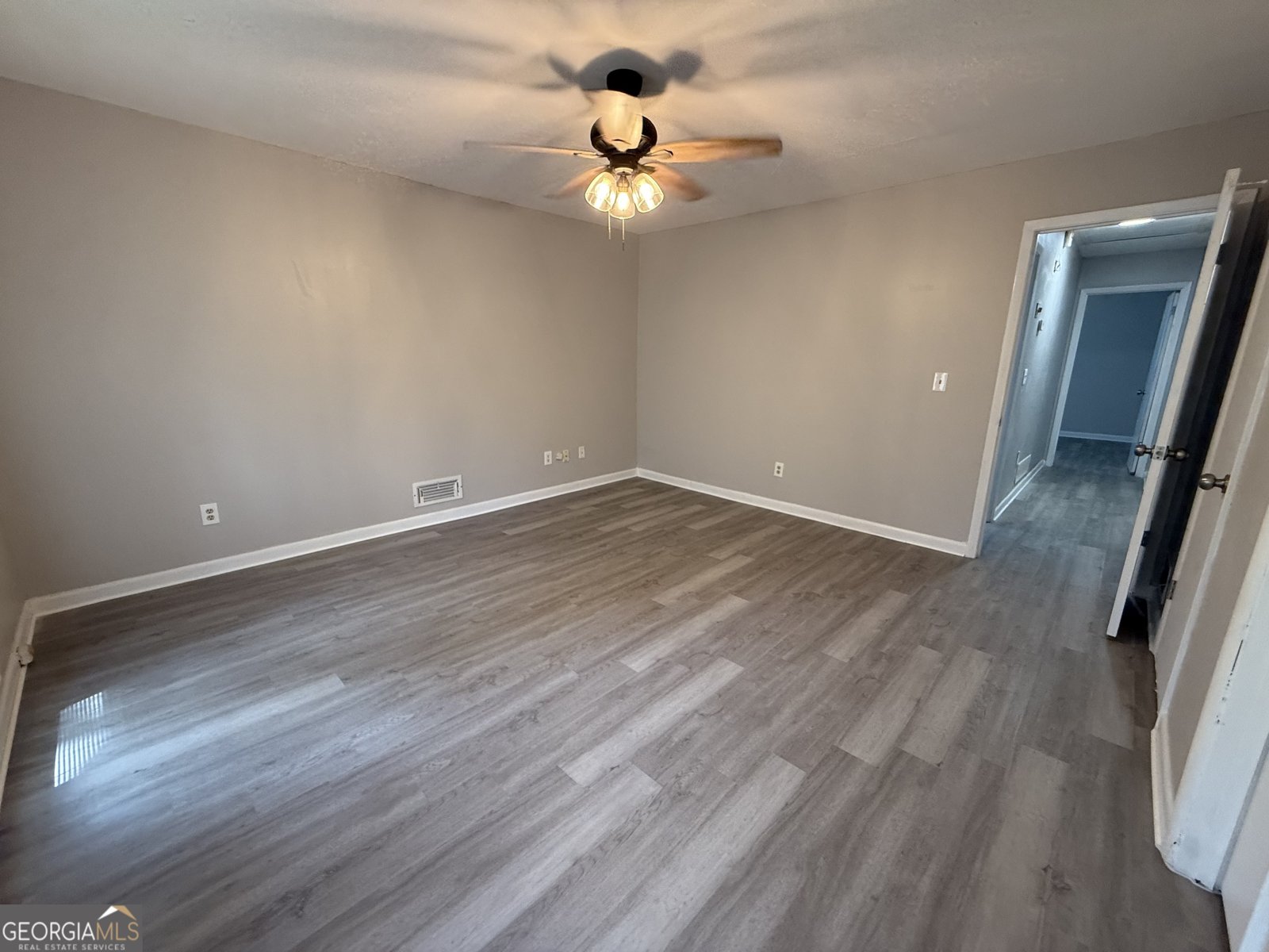 907 Strawberry Court Ellenwood - 25