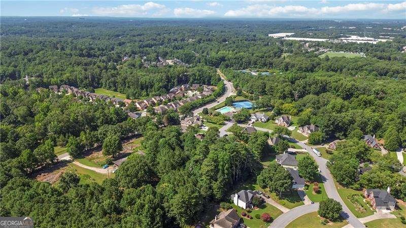620 Reeves Hill Point Lawrenceville - 43