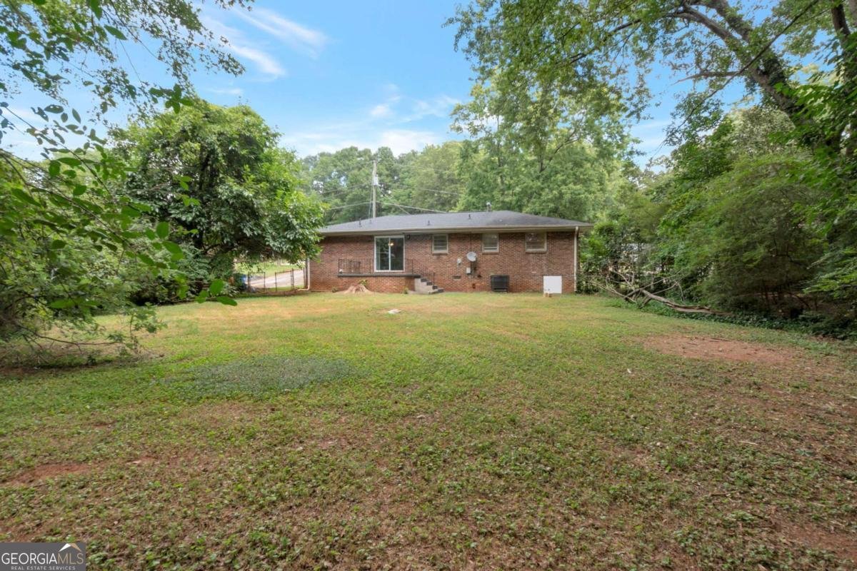 904 Pine Roc Drive Stone Mountain - 3
