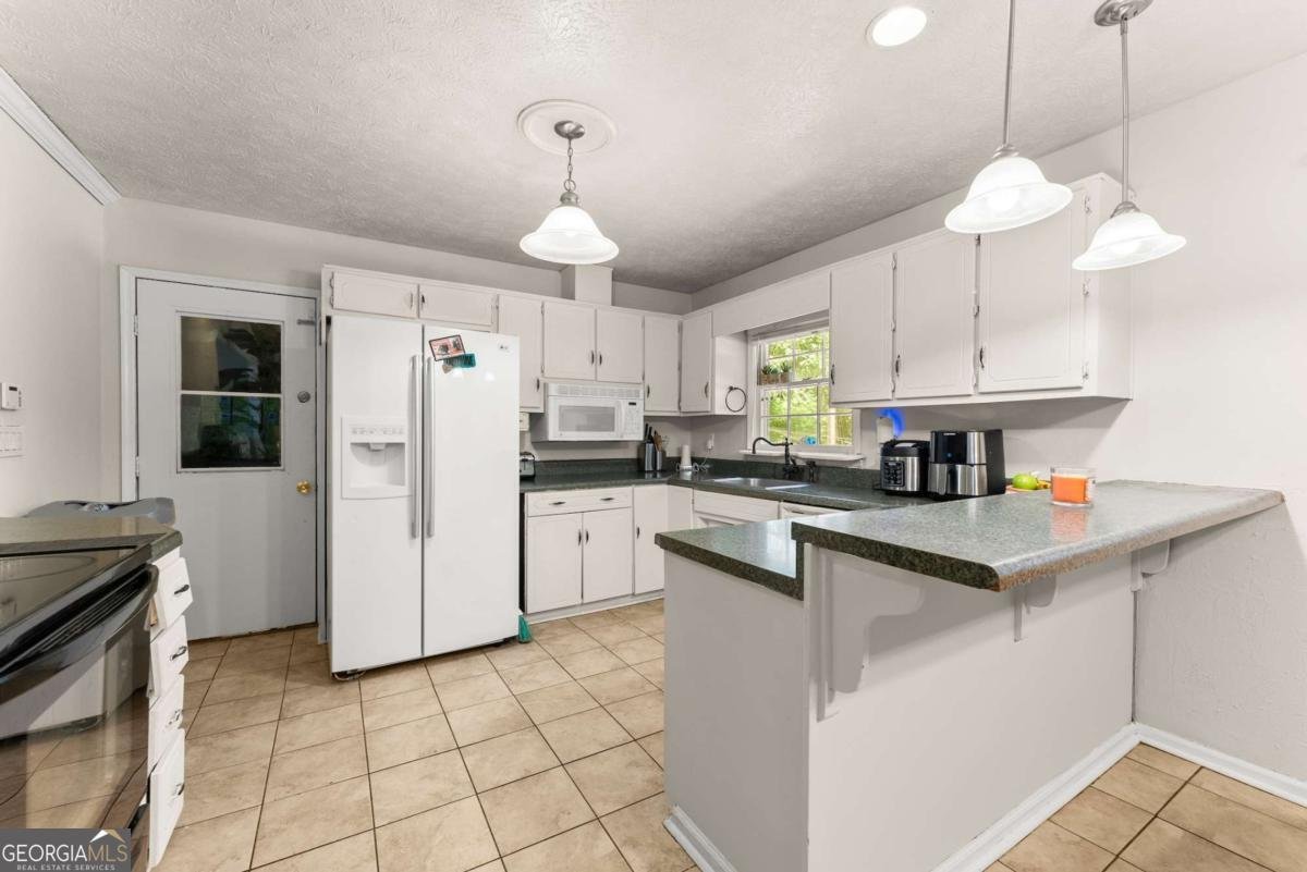 6345 Iris Drive Flowery Branch - 13
