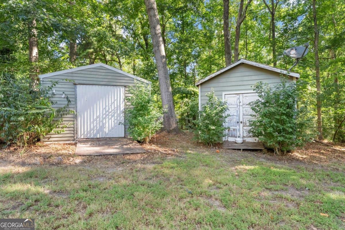 6345 Iris Drive Flowery Branch - 42