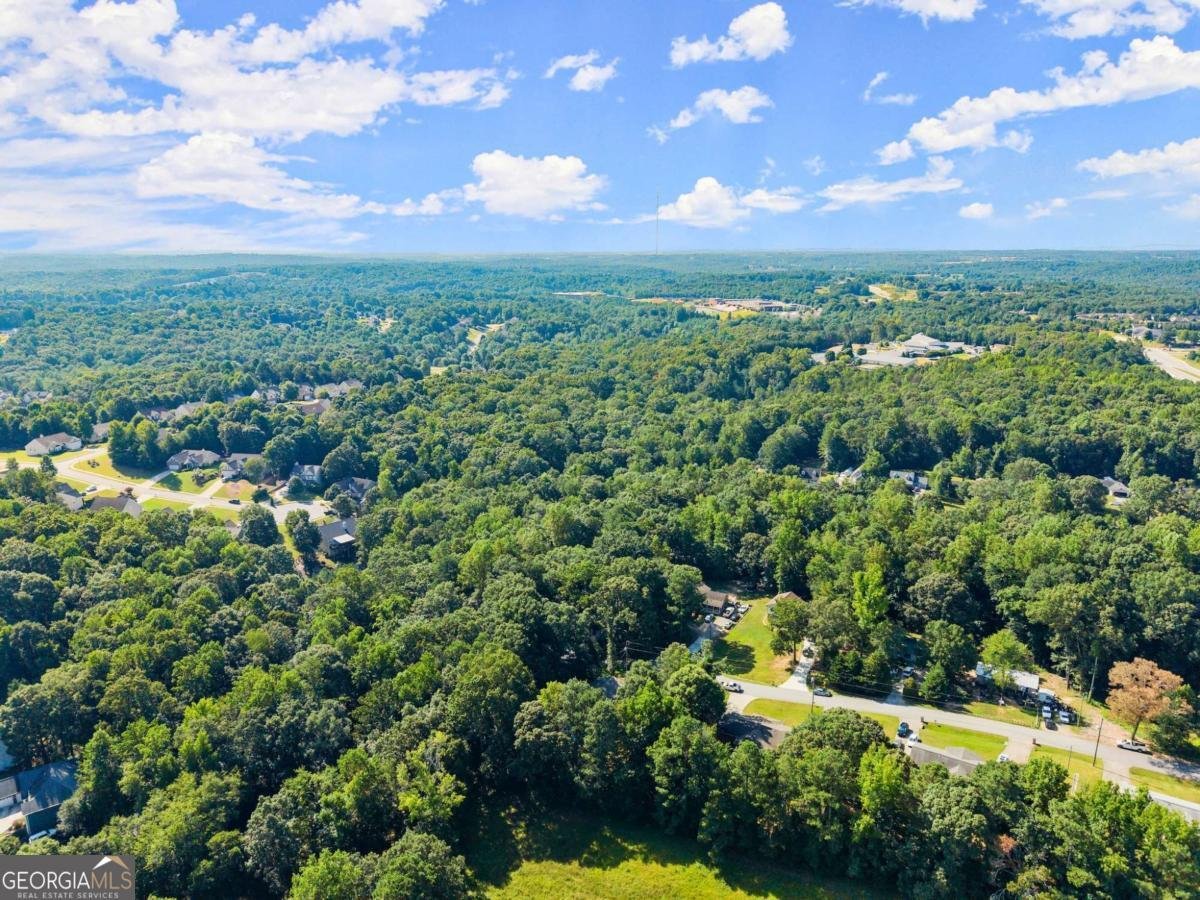6345 Iris Drive Flowery Branch - 5