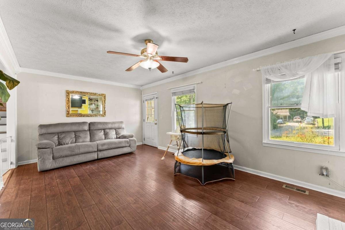 6345 Iris Drive Flowery Branch - 8