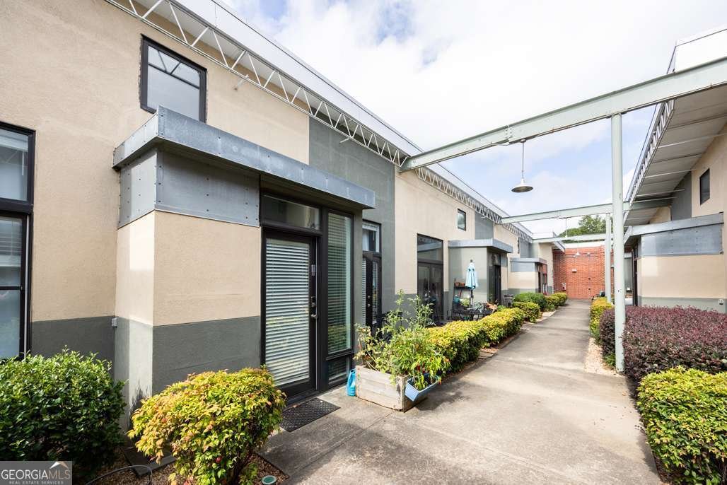 174 Chester Avenue Atlanta - 27