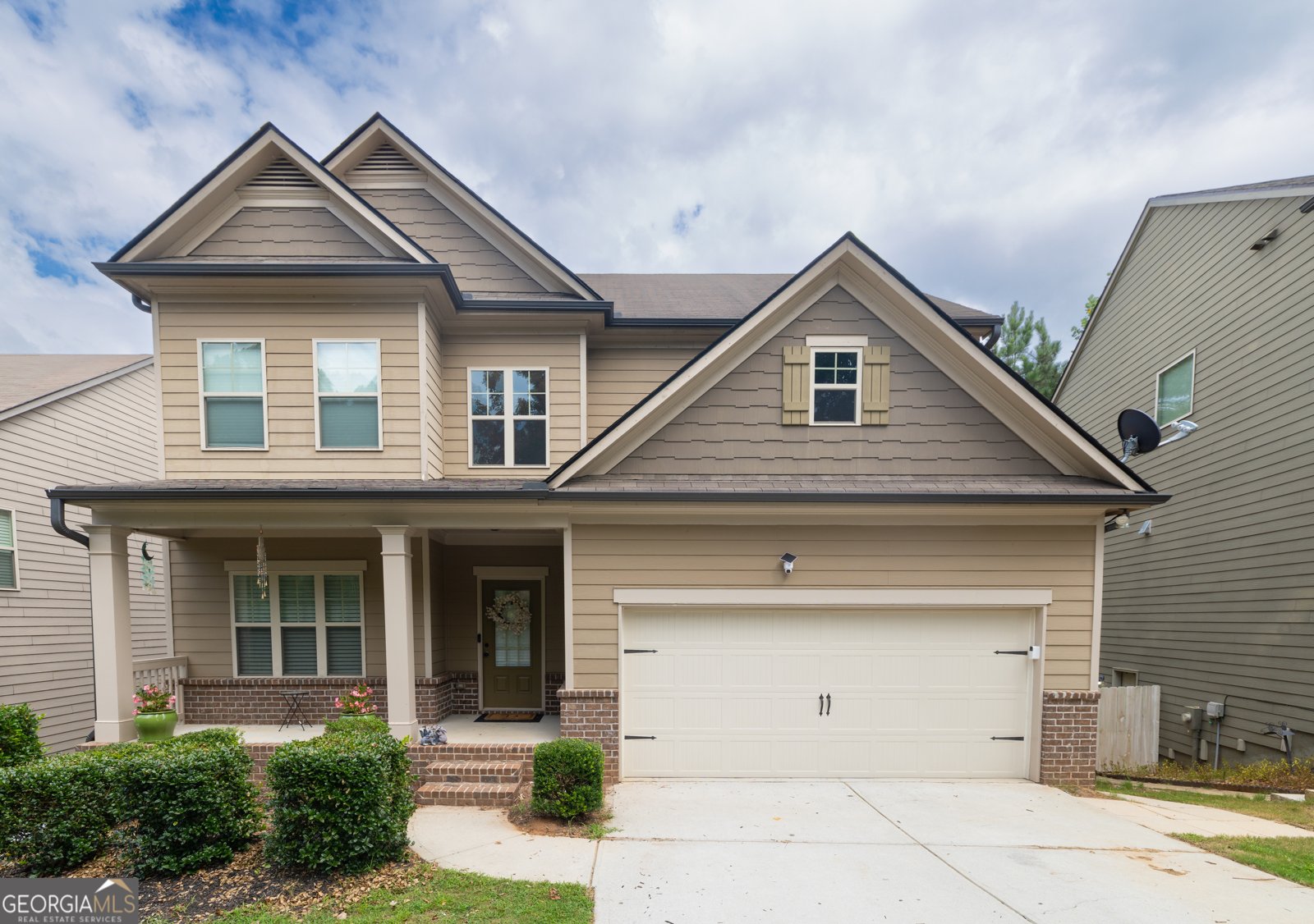 1567 Maplecliff Way Sugar Hill - 1