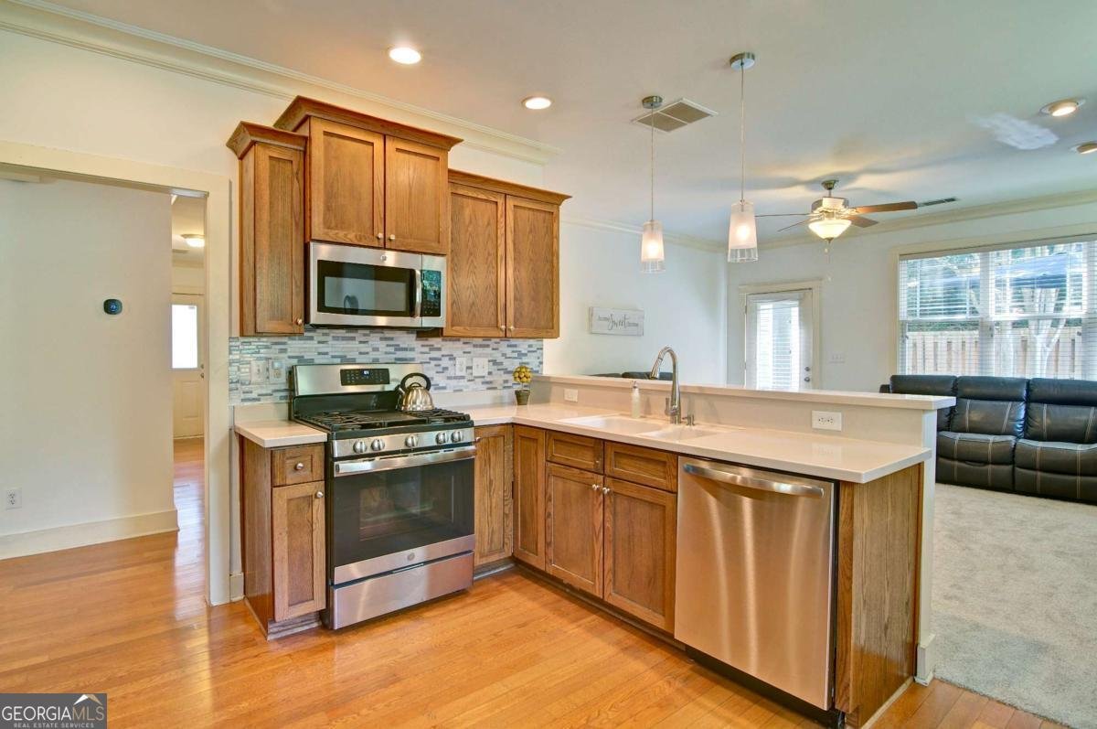 278 MISSION OAK Drive Grayson - 3